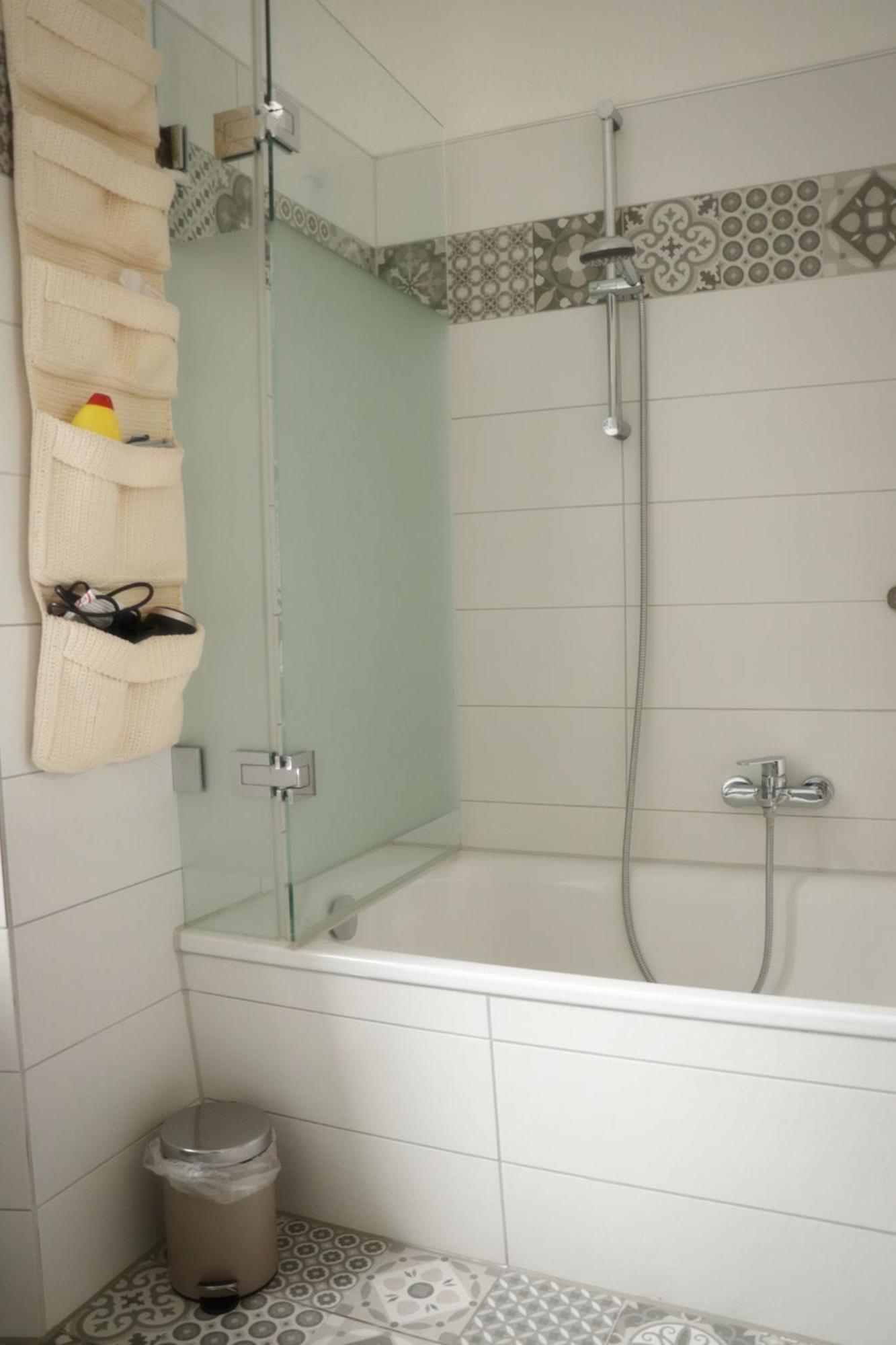 Besondere Ferienwohnung In เคอนิกสลูทเทอร์ อัม เอล์ม ภายนอก รูปภาพ